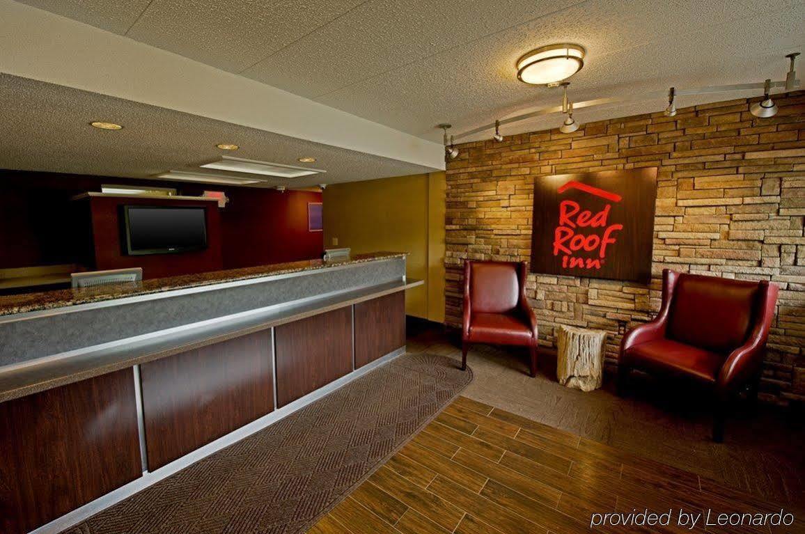 Red Roof Inn Louisville Fair And Expo Esterno foto